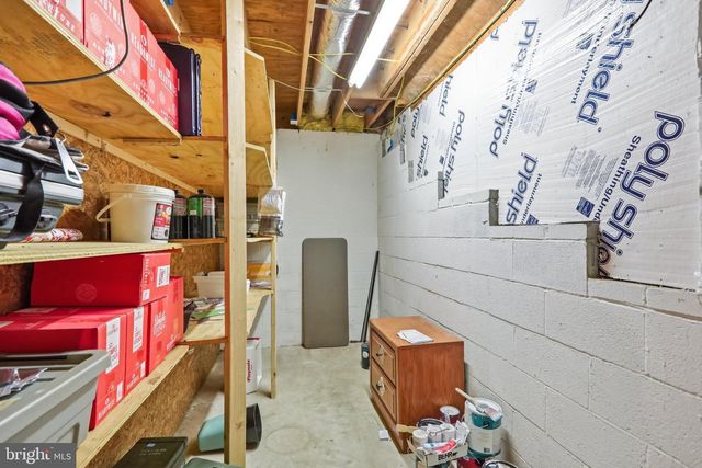 253 PERSIMMON PEAR LN, Harpers Ferry, WV 25425