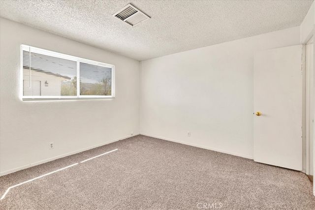 5930 Rose Ellen Avenue, 29 Palms, CA 92277