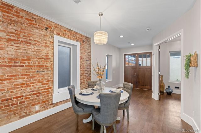 2521 Lawrence Street, Denver, CO 80205