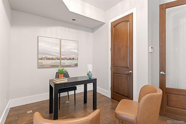2521 Lawrence Street, Denver, CO 80205