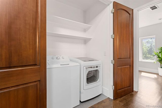 2521 Lawrence Street, Denver, CO 80205
