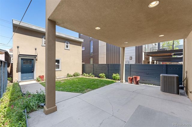 2521 Lawrence Street, Denver, CO 80205
