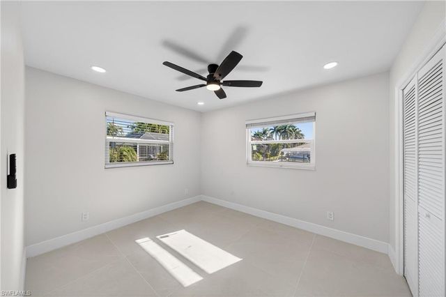 5617 Coronado CT, Cape Coral, FL 33904