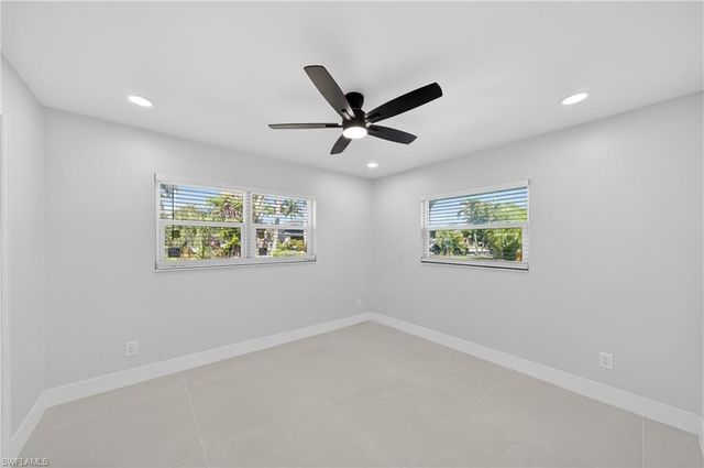 5617 Coronado CT, Cape Coral, FL 33904