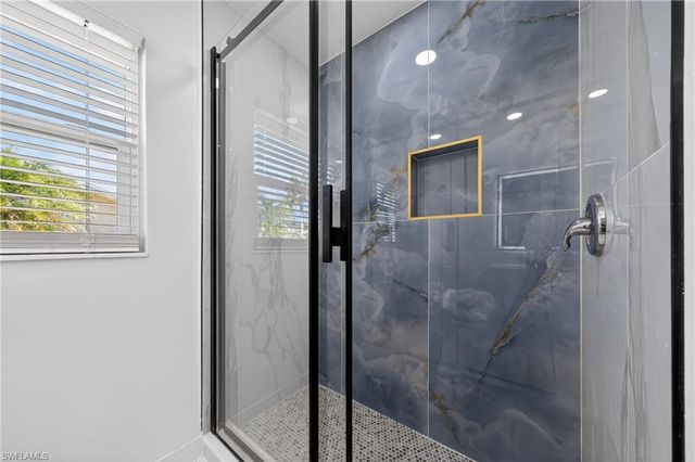 5617 Coronado CT, Cape Coral, FL 33904