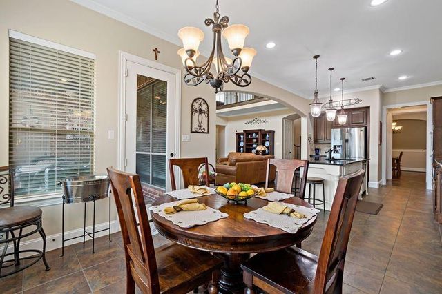 22 Waters Lake Boulevard, Missouri City, TX 77459