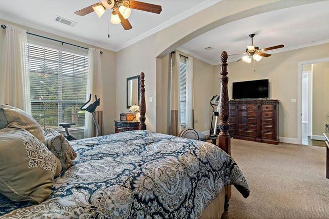 22 Waters Lake Boulevard, Missouri City, TX 77459