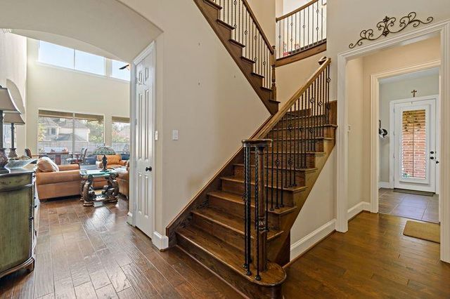 22 Waters Lake Boulevard, Missouri City, TX 77459