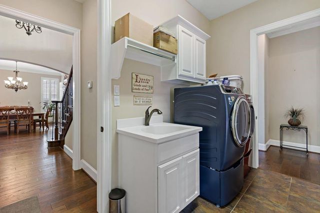 22 Waters Lake Boulevard, Missouri City, TX 77459