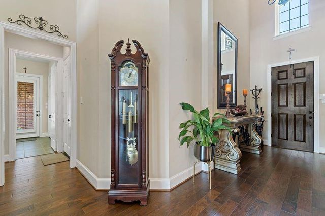 22 Waters Lake Boulevard, Missouri City, TX 77459