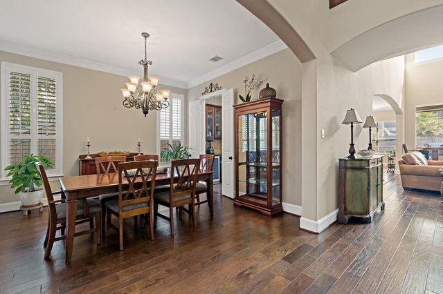 22 Waters Lake Boulevard, Missouri City, TX 77459
