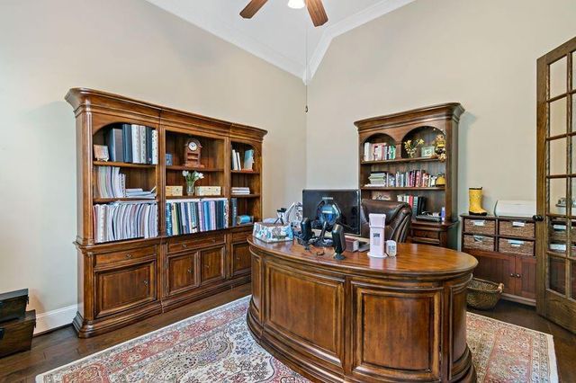 22 Waters Lake Boulevard, Missouri City, TX 77459