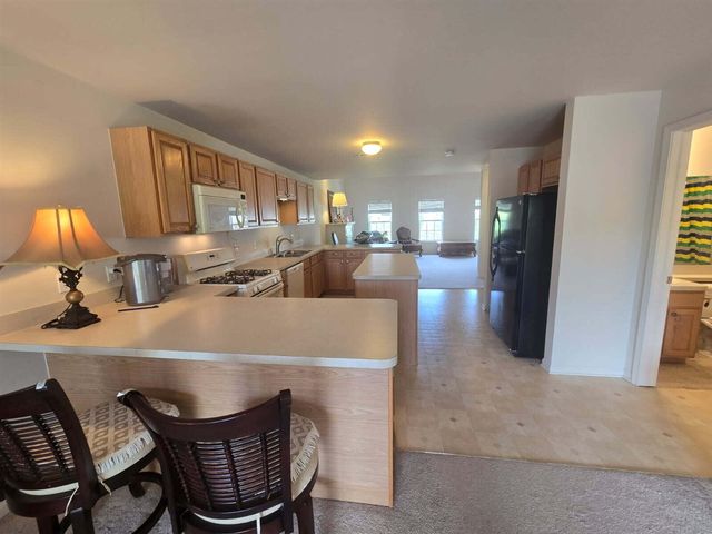 1141 Freesia Court, Ann Arbor, MI 48105