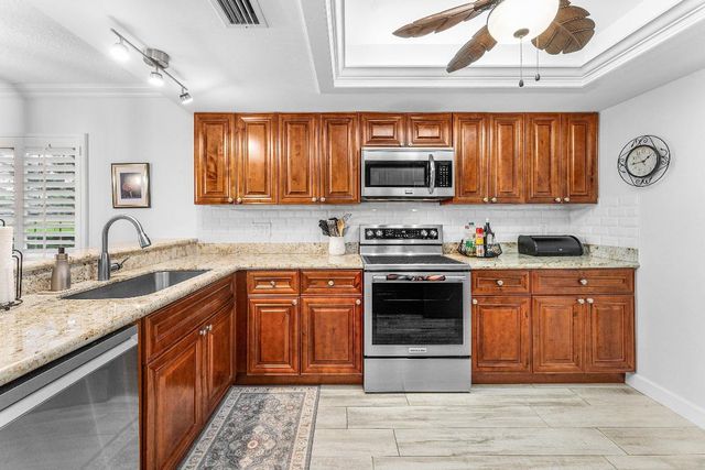 9179 SE Riverfront Terrace F, Jupiter, FL 33469