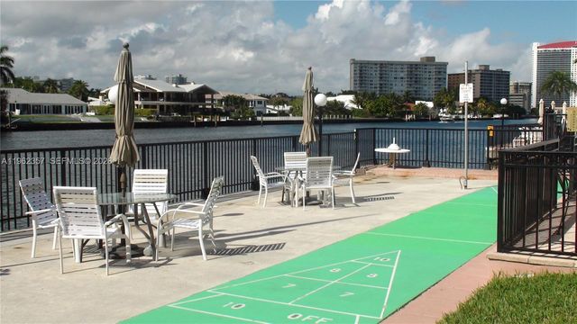 3127 S Ocean Dr 219, Hallandale Beach, FL 33009