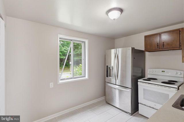 19603 SPARR SPRING RD, Montgomery Village, MD 20886