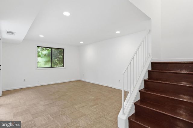 19603 SPARR SPRING RD, Montgomery Village, MD 20886