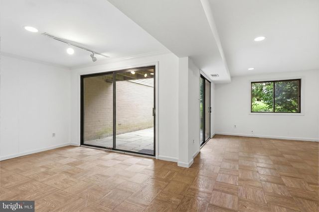 19603 SPARR SPRING RD, Montgomery Village, MD 20886