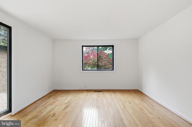 19603 SPARR SPRING RD, Montgomery Village, MD 20886