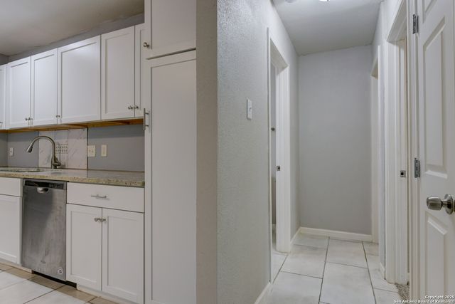 4342 LEHMAN DR, Kirby, TX 78219