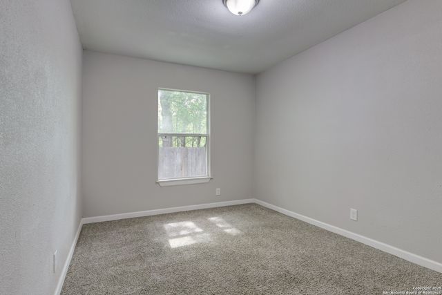 4342 LEHMAN DR, Kirby, TX 78219