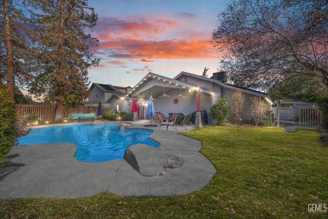 501 Reed Street, Bakersfield, CA 93314