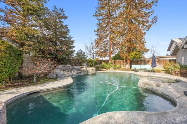 501 Reed Street, Bakersfield, CA 93314