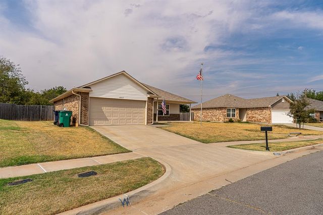 10017 Wessex Drive, Yukon, OK 73099