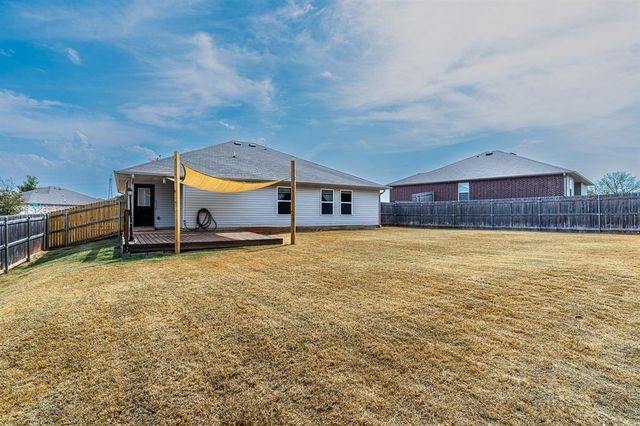 10017 Wessex Drive, Yukon, OK 73099