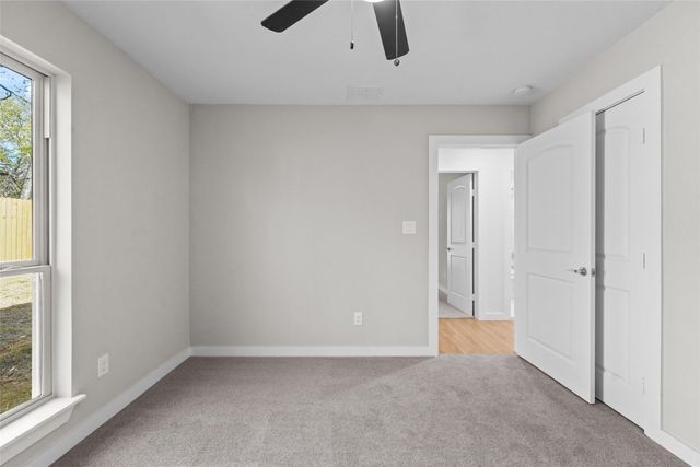 906 Benton Street, Bonham, TX 75418