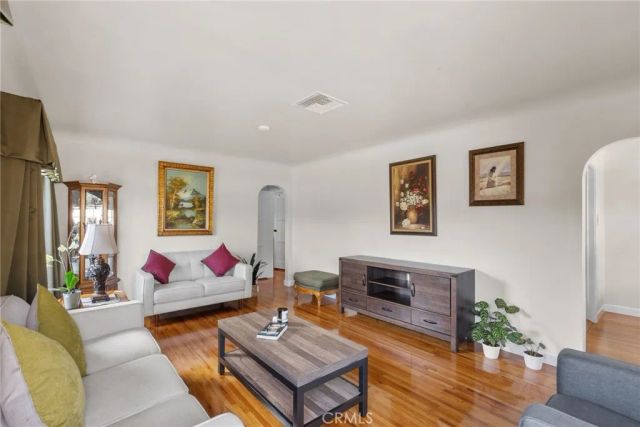 622 Griffith Street, San Fernando, CA 91340