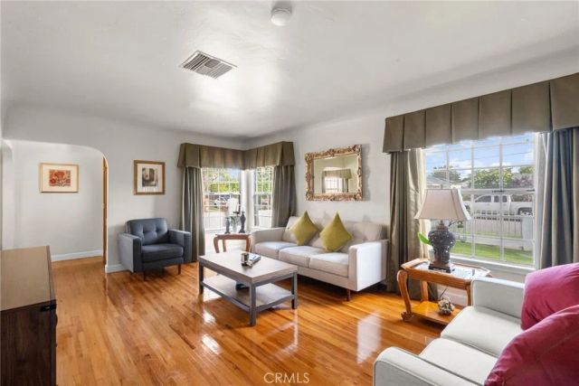 622 Griffith Street, San Fernando, CA 91340