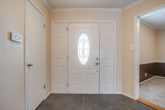 612 Melbourne Court, Hurst, TX 76053