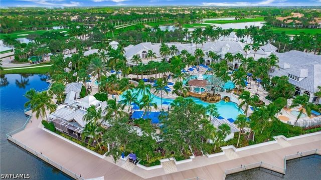 3093 Aviamar CIR 7-203, Naples, FL 34114