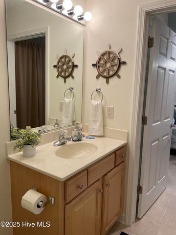 1215 N Middleton Drive NW Apt 3002, Calabash, NC 28467