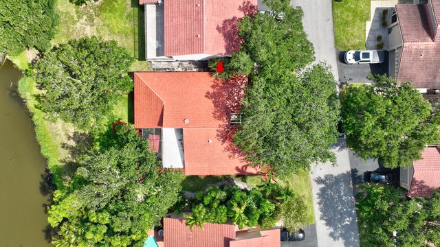 627 Hollows Circle, Deerfield Beach, FL 33442