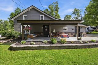 11734 North Canada Street, Holland, NY 14080