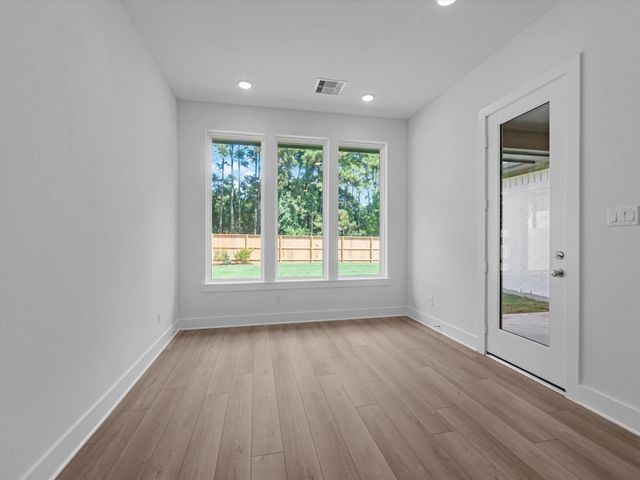 17530 Fogwood Creek Way, Tomball, TX 77377