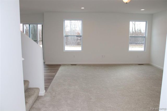 6007 Huron River Lane, Ypsilanti, MI 48197