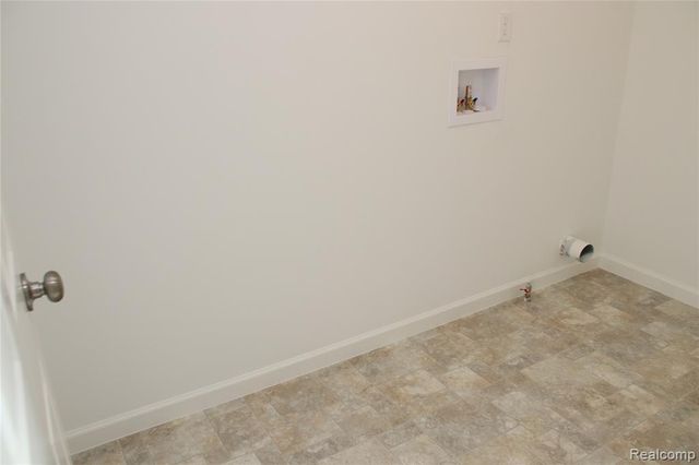 6007 Huron River Lane, Ypsilanti, MI 48197
