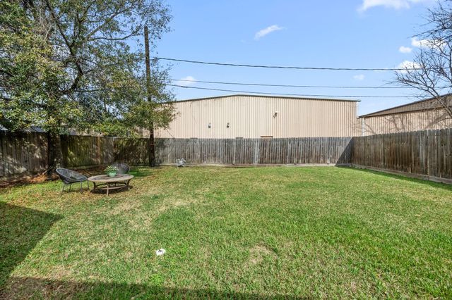 5519 Hillman Street, Houston, TX 77023