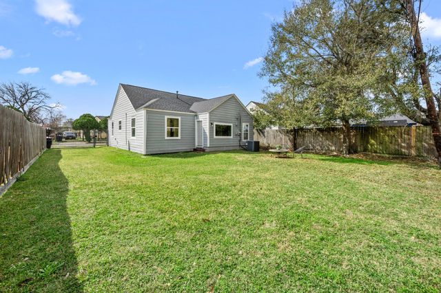 5519 Hillman Street, Houston, TX 77023