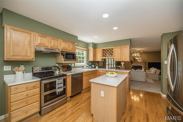 16311 Black Cherry Drive, Wildwood, MO 63040