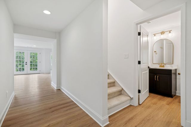 820 Westchester Cir, Hendersonville, TN 37075