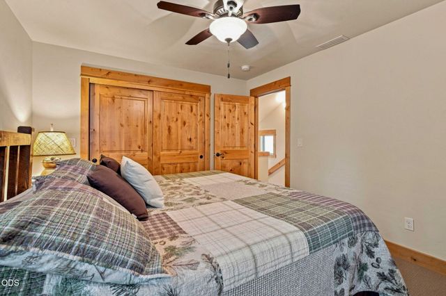 56311 Fireglass Loop, Bend, OR 97707