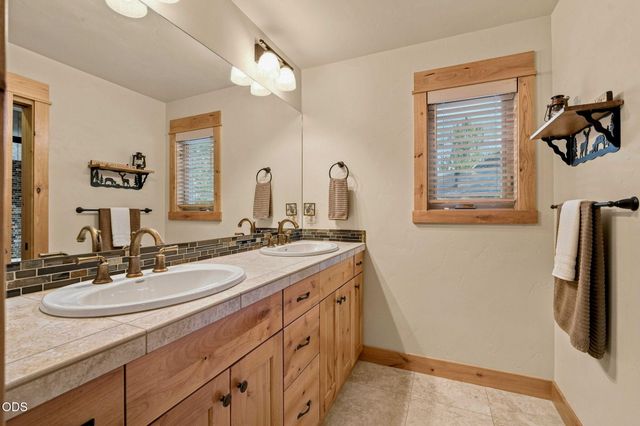 56311 Fireglass Loop, Bend, OR 97707