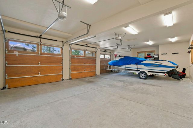 56311 Fireglass Loop, Bend, OR 97707