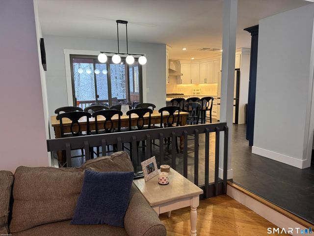 17 Tibbets Road, Seymour, CT 06483