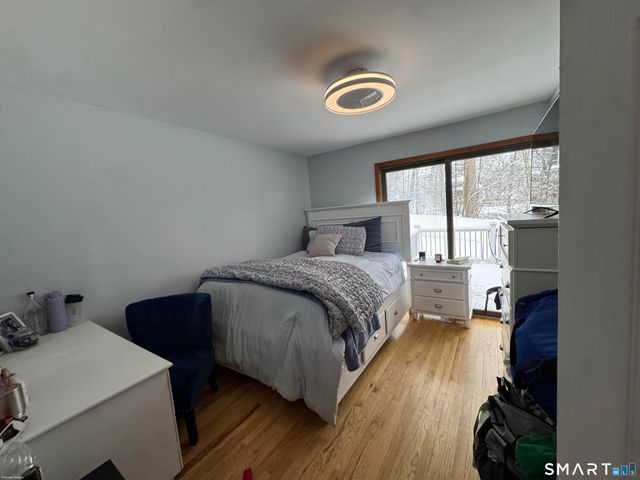 17 Tibbets Road, Seymour, CT 06483