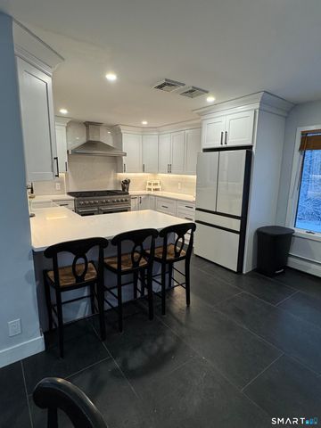 17 Tibbets Road, Seymour, CT 06483